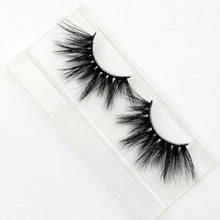 Load image into Gallery viewer, Mink Eyelashes 25mm