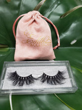 Load image into Gallery viewer, Mink Eyelashes 25mm