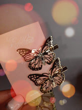 Load image into Gallery viewer, Butterfly Clips (2 pcs)