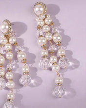 Load image into Gallery viewer, Pearl Drop Earrings